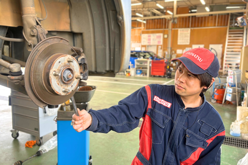 新発田店 メカニック 富樫